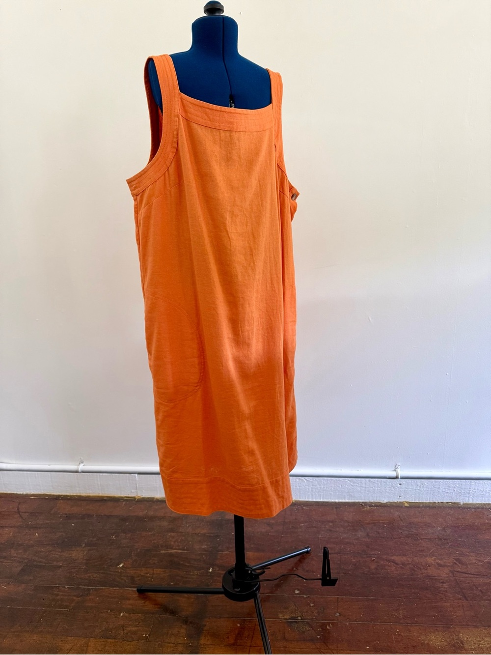 For Cynthia Bright Orange Sleeveless Shift Dress